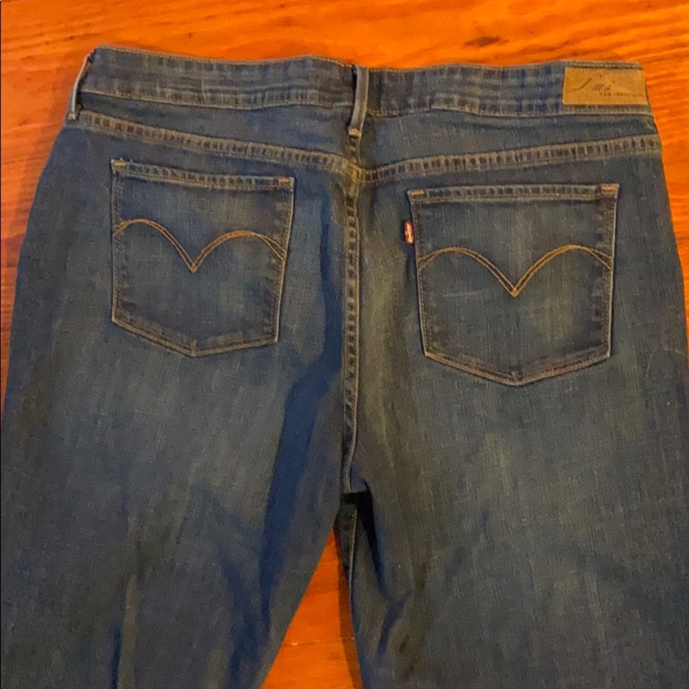 Levi’s Slight Curve 16/33 EUC boot cut jeans